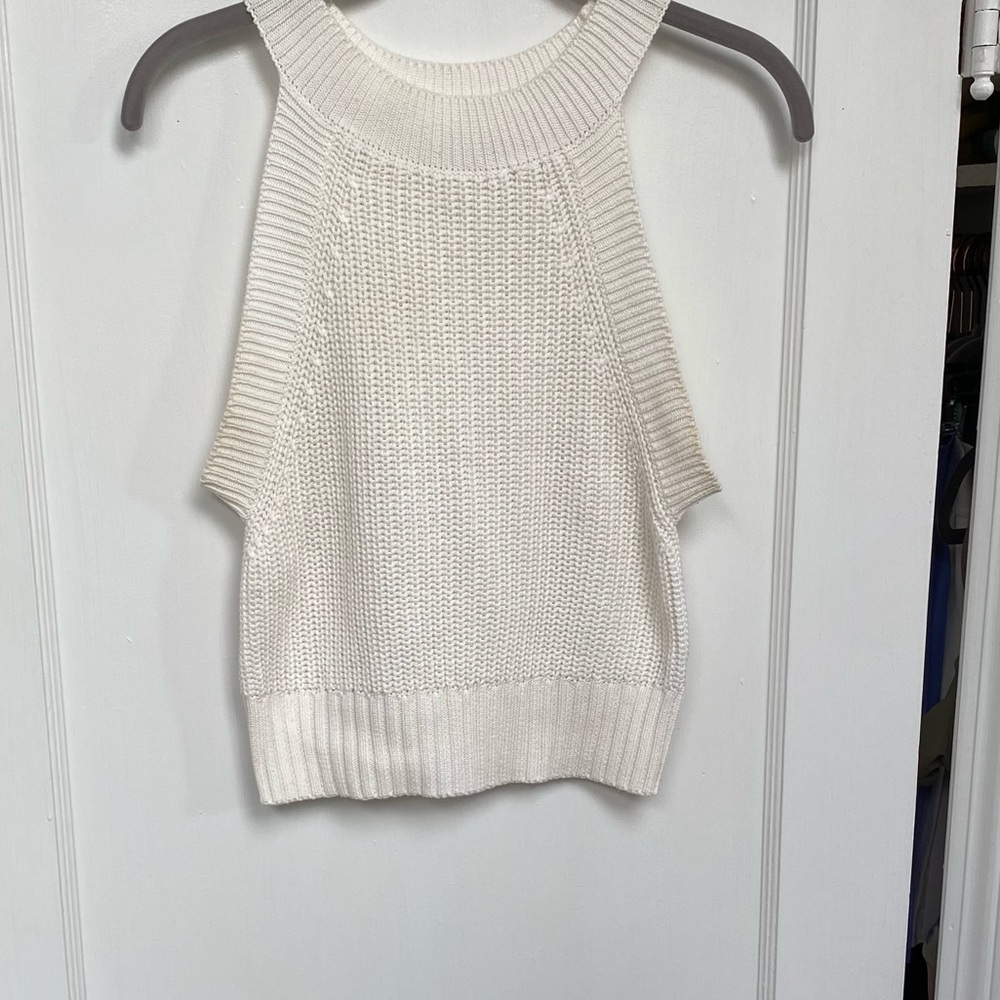 Cotton blend white sweater tank